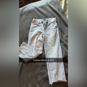 Fashion nova jean